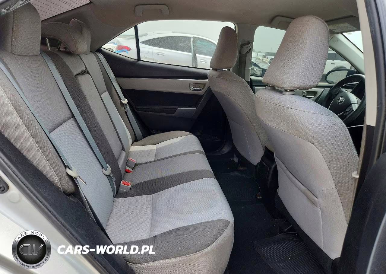 2017 Toyota Corolla Le VIN:5YFBURHE1HP665833 - 10