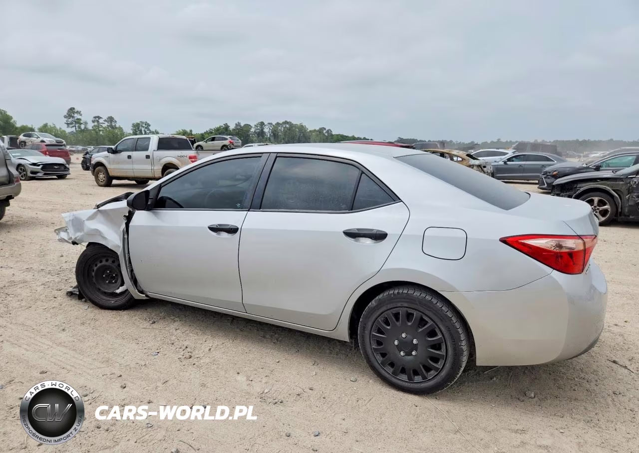 2017 Toyota Corolla Le VIN:5YFBURHE1HP665833 - 2