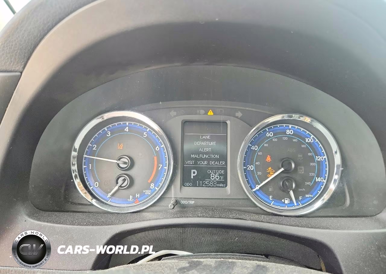 2017 Toyota Corolla Le VIN:5YFBURHE1HP665833 - 9