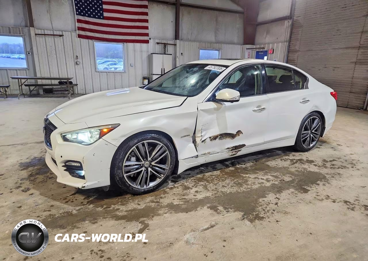 2014 Infiniti Q50 Hybrid Sport