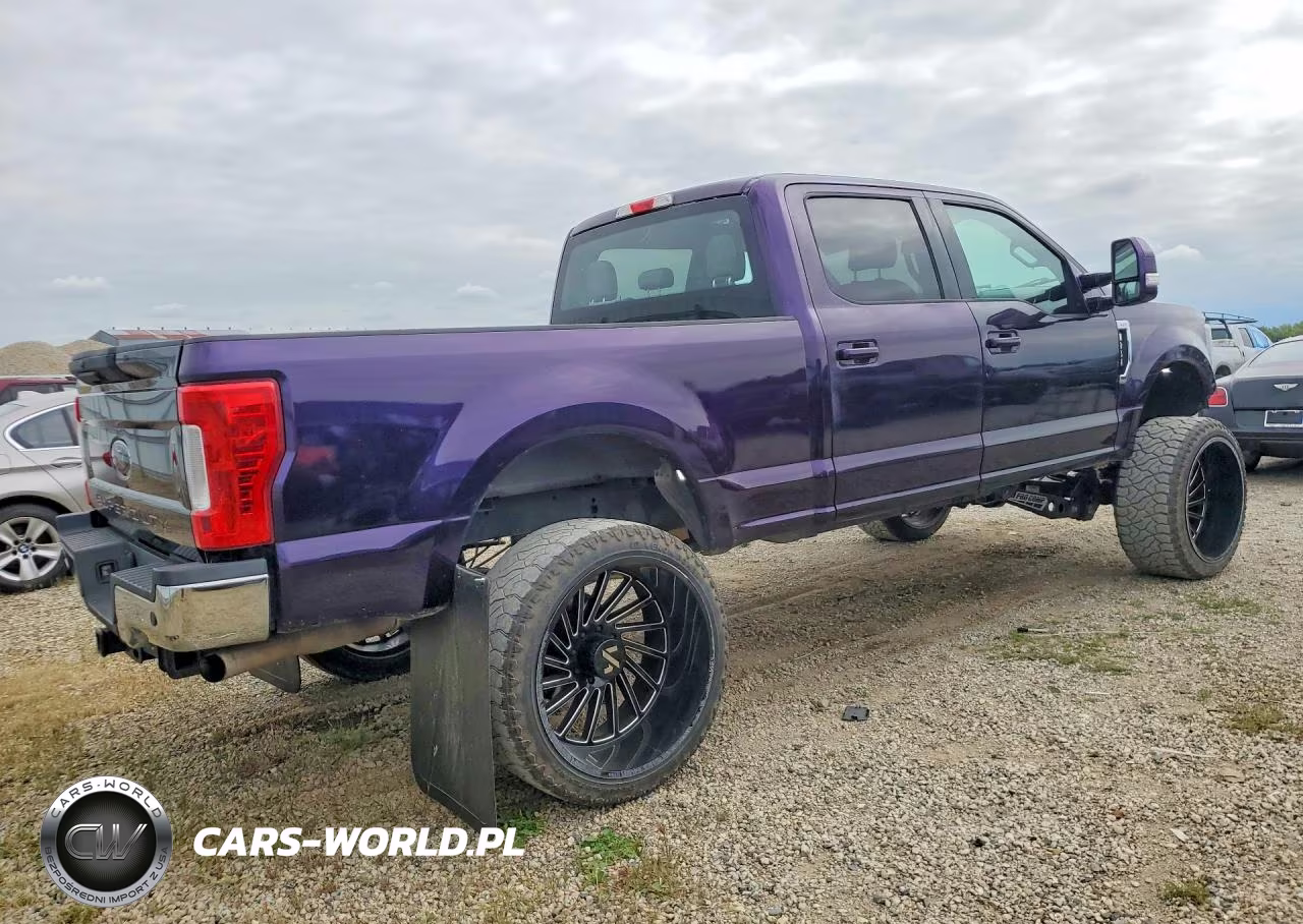 2018 Ford F250 Super Duty VIN:1FT7W2B60JEB60507 - 3
