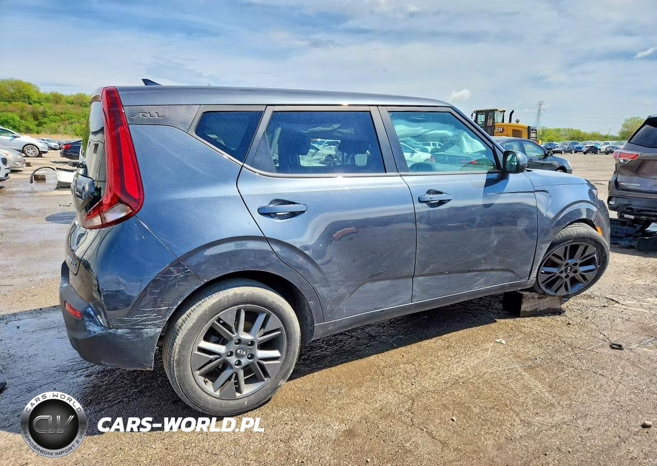 2021 Kia Soul Ex VIN:KNDJ33AU8M7757238 - 3