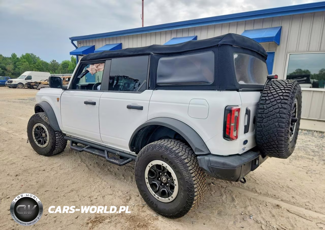 2022 Ford Bronco Base VIN:1FMEE5DH6NLB56470 - 2