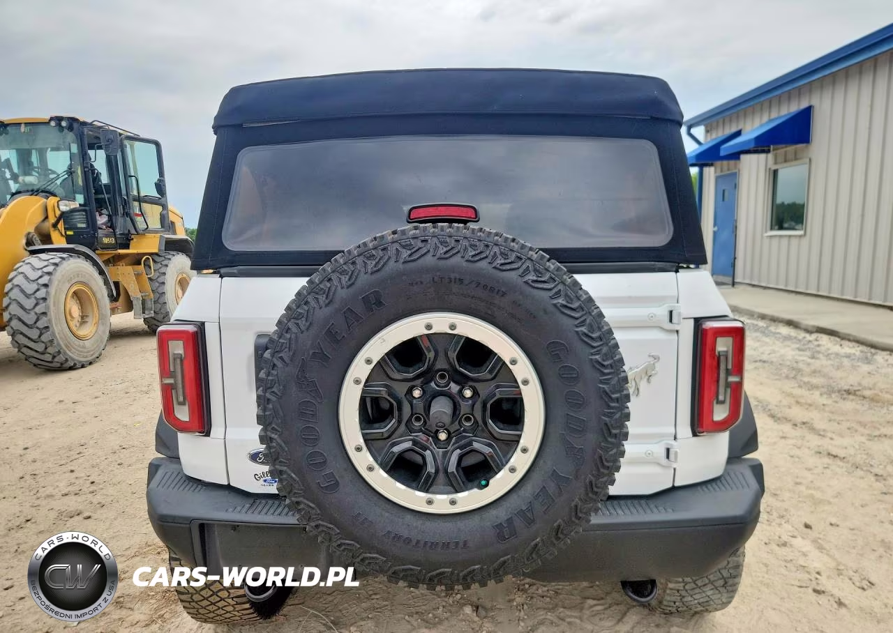 2022 Ford Bronco Base VIN:1FMEE5DH6NLB56470 - 6