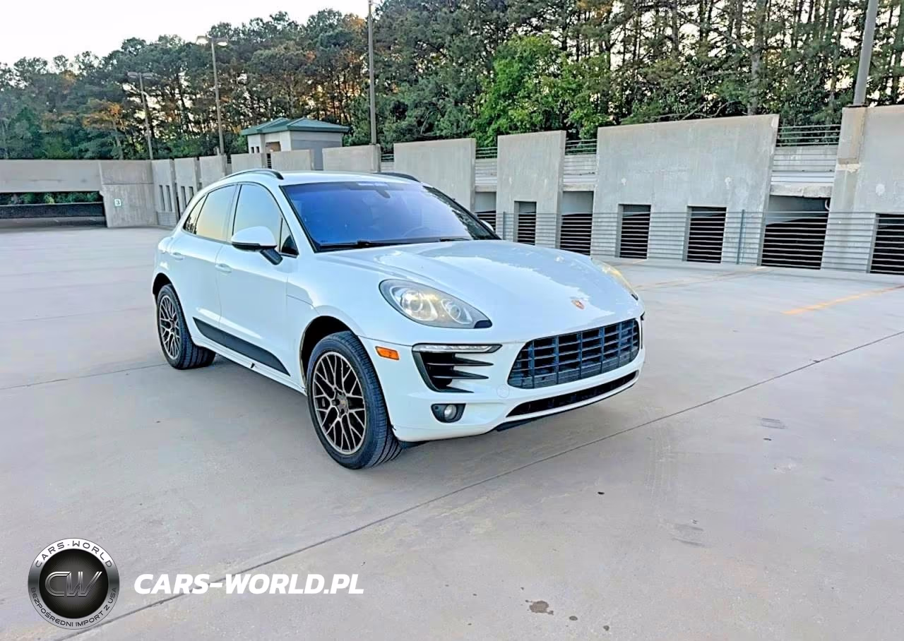 2015 Porsche Macan S