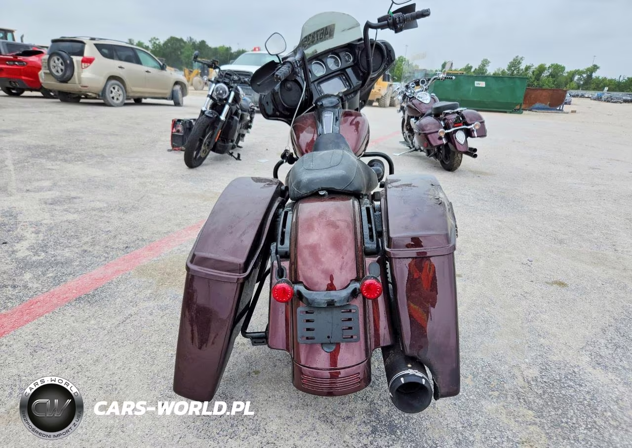 2018 Harley-Davidson Flhxs Street Glide Special VIN:1HD1KRC14JB640482 - 4