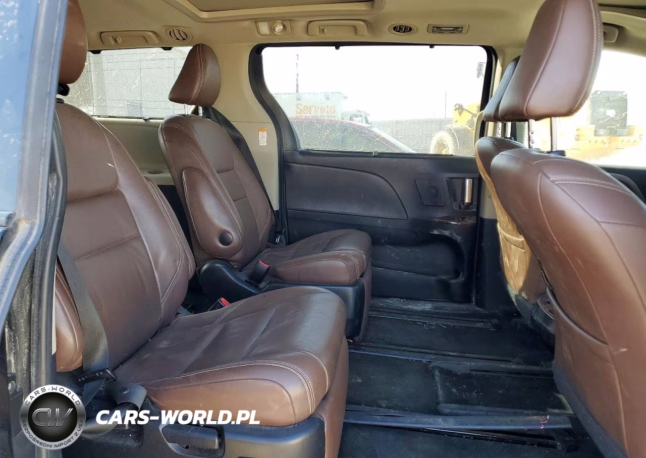 2015 Toyota Sienna Limited 7-Passenger VIN:5TDYK3DC5FS527525 - 11