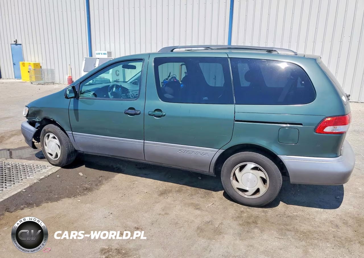 2001 Toyota Sienna Le VIN:4T3ZF13CX1U386778 - 2