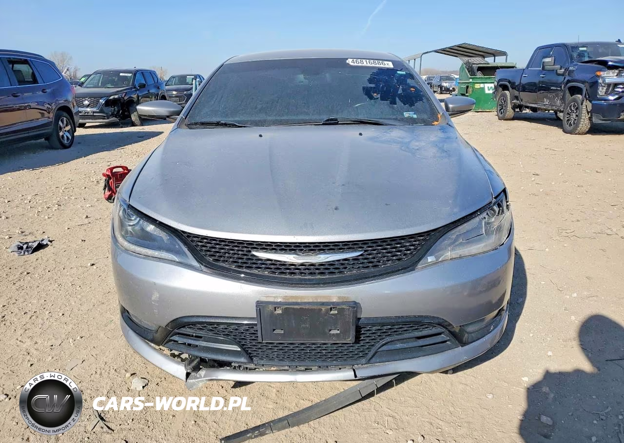 2015 Chrysler 200 S VIN:1C3CCCDG0FN624135 - 5