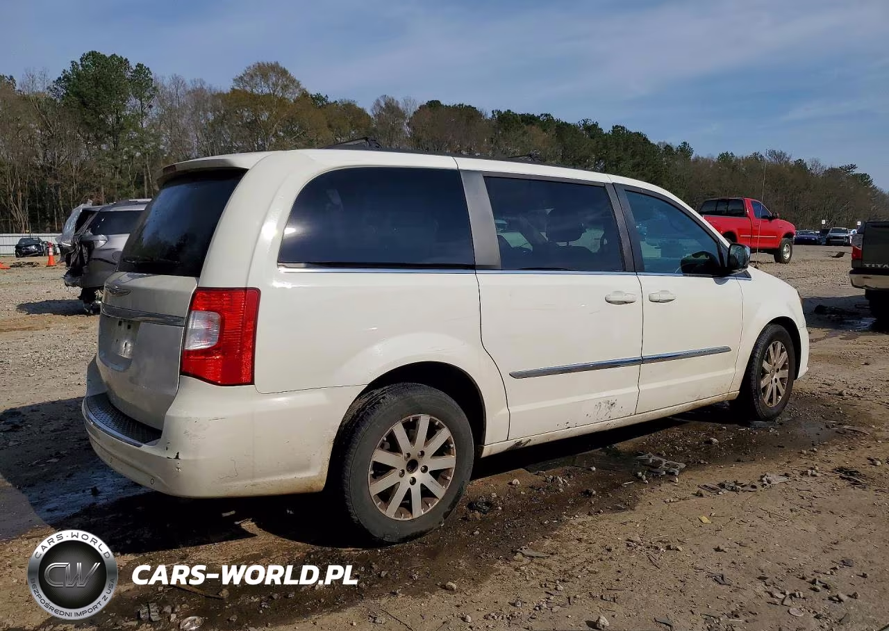 2011 Chrysler Town & Country Touring L VIN:2A4RR8DG3BR613333 - 3