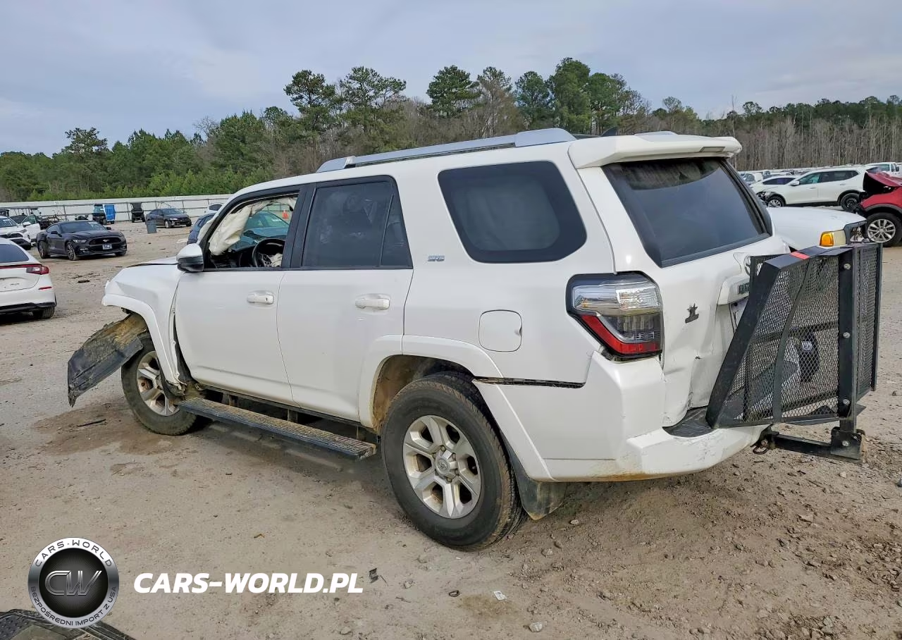 2015 Toyota 4Runner Sr5 VIN:JTEZU5JR2F5093231 - 2