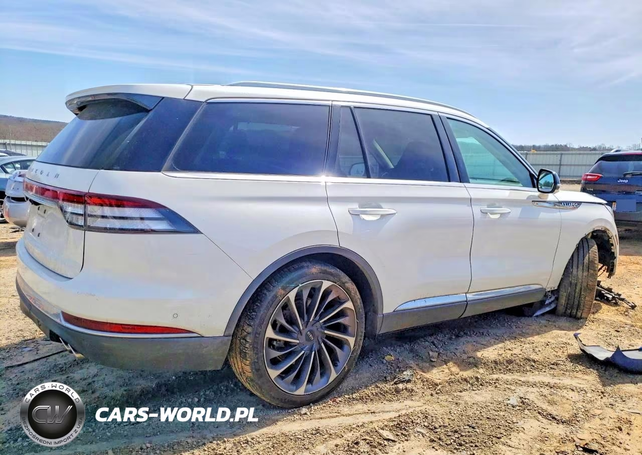 2020 Lincoln Aviator Reserve VIN:5LM5J7XC0LGL06762 - 3
