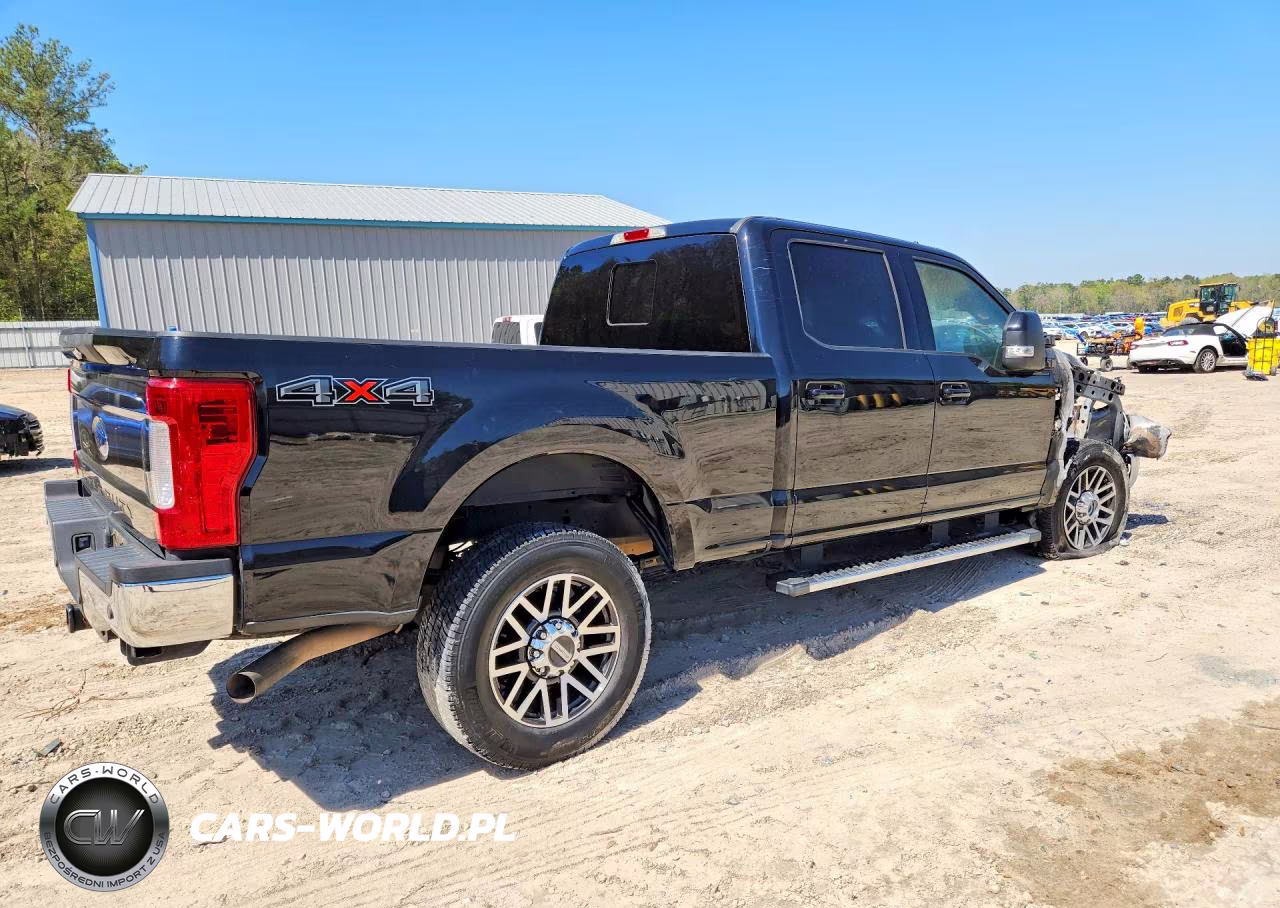2019 Ford F250 Super Duty VIN:1FT7W2B66KEE09426 - 3