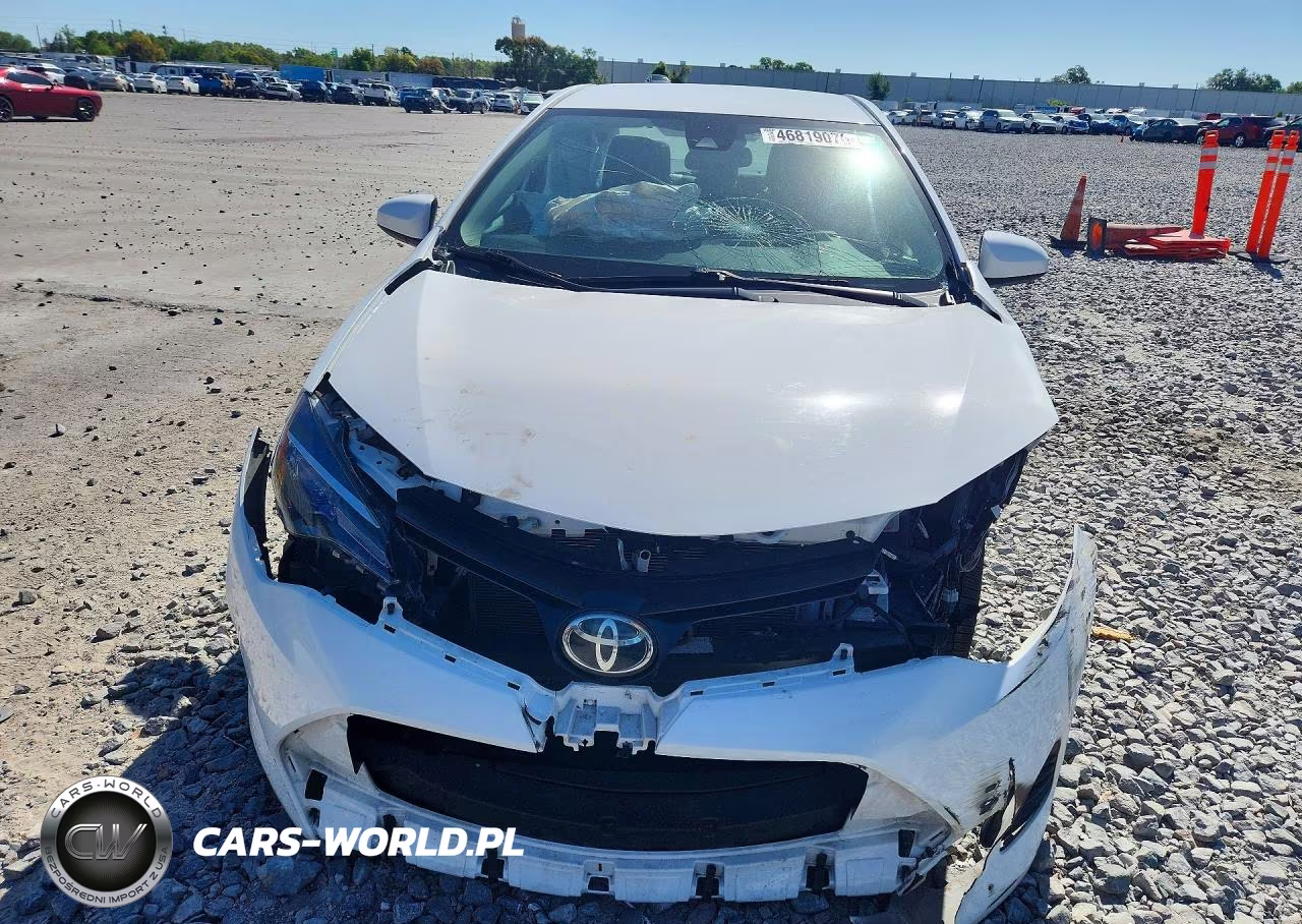 2019 Toyota Corolla Le VIN:2T1BURHE5KC221913 - 5