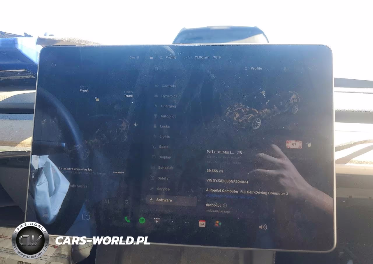 2022 Tesla Model 3 VIN:5YJ3E1EB5NF204834 - 9