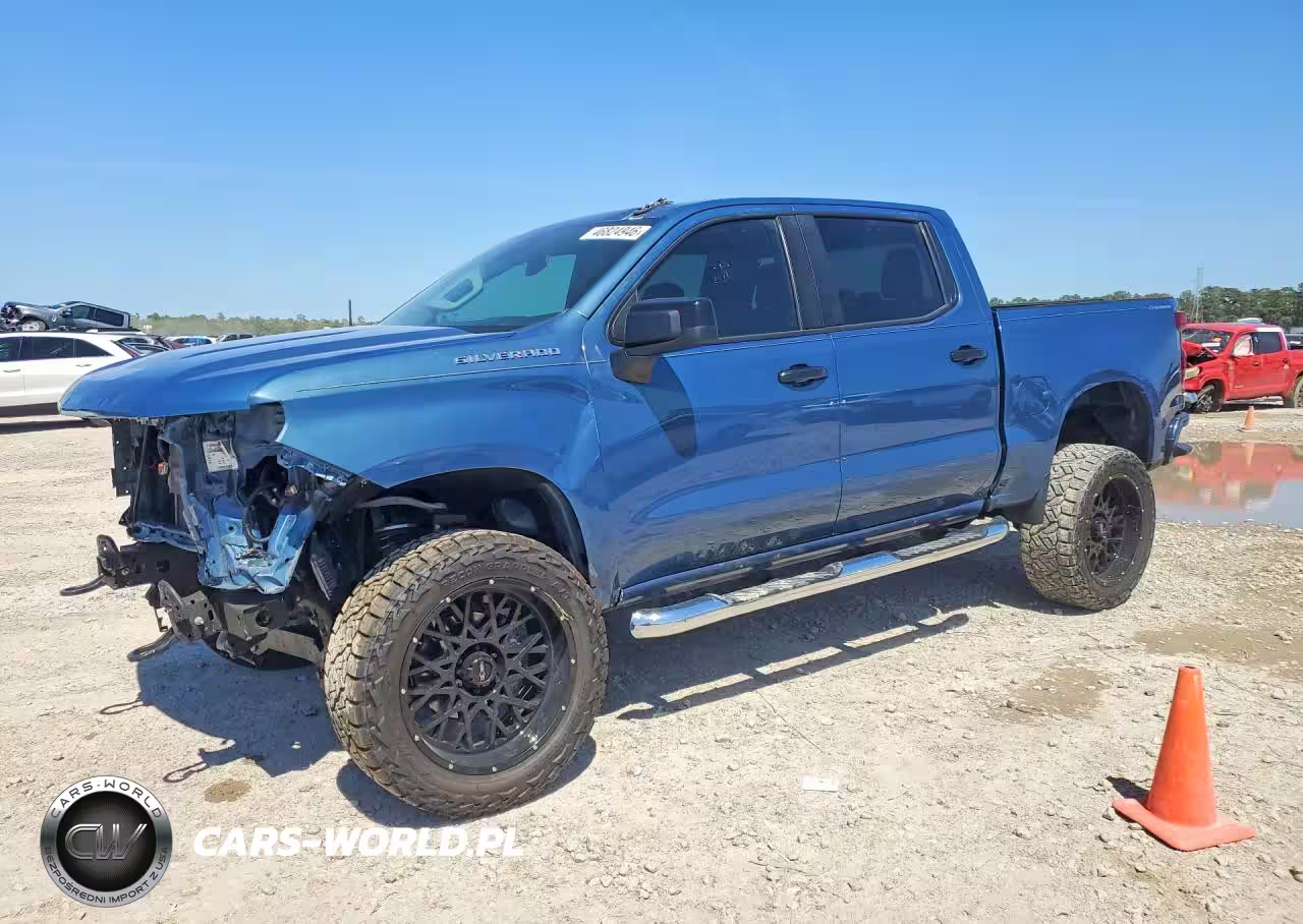 2024 Chevrolet Silverado C1500 Custom