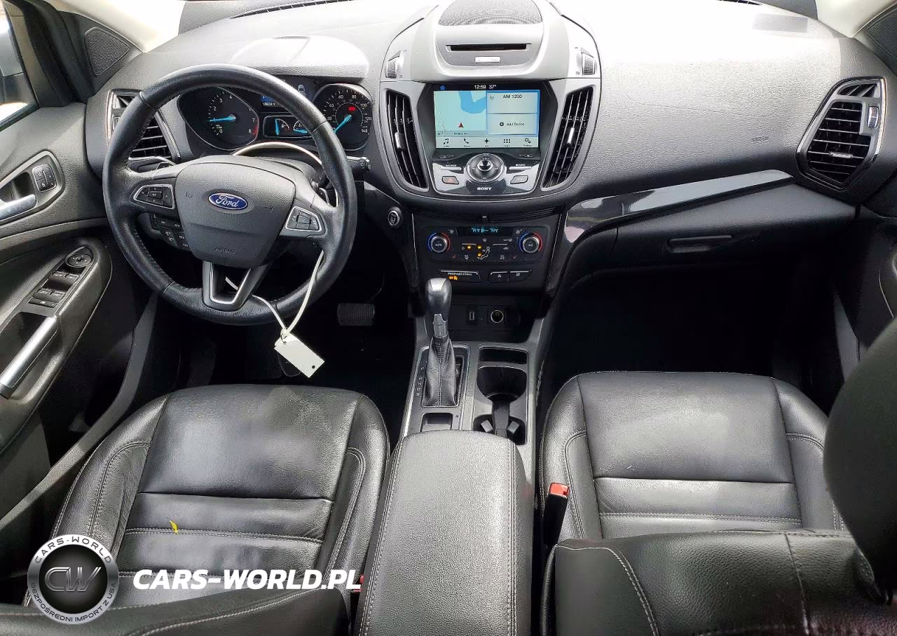 2017 Ford Escape Titanium VIN:1FMCU9J91HUE61453 - 8