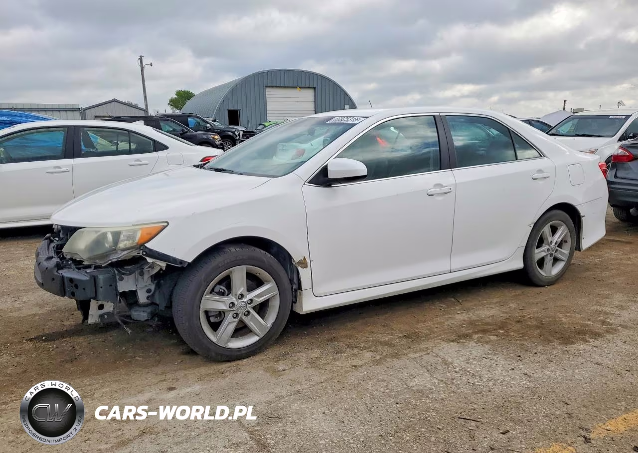 2014 Toyota Camry Se VIN:4T1BF1FK4EU805193 - 1