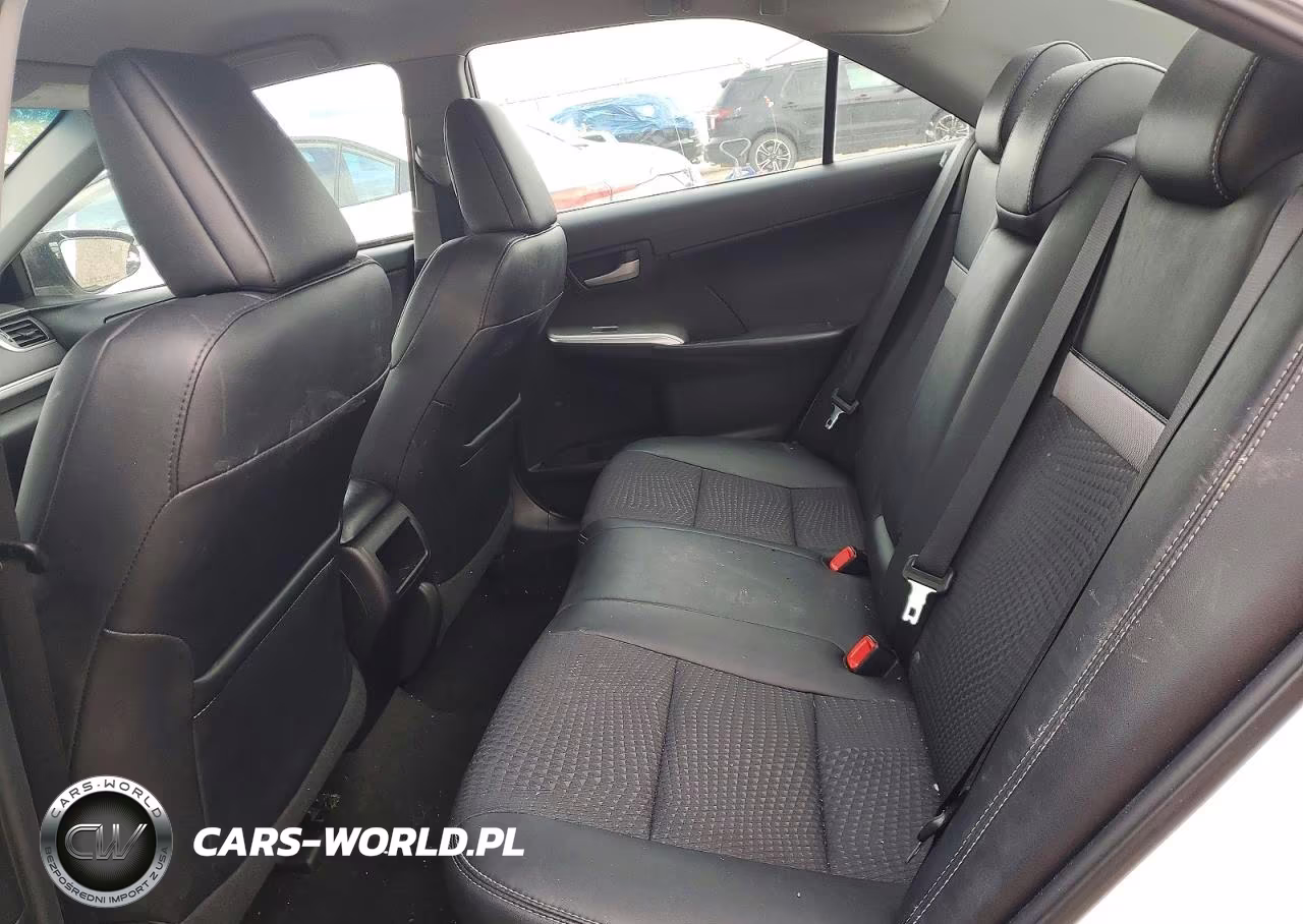 2014 Toyota Camry Se VIN:4T1BF1FK4EU805193 - 10