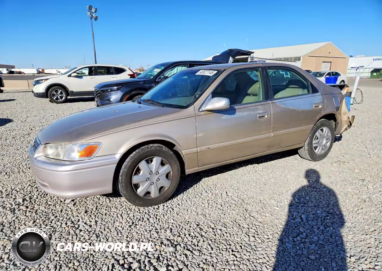 2000 Toyt Camry