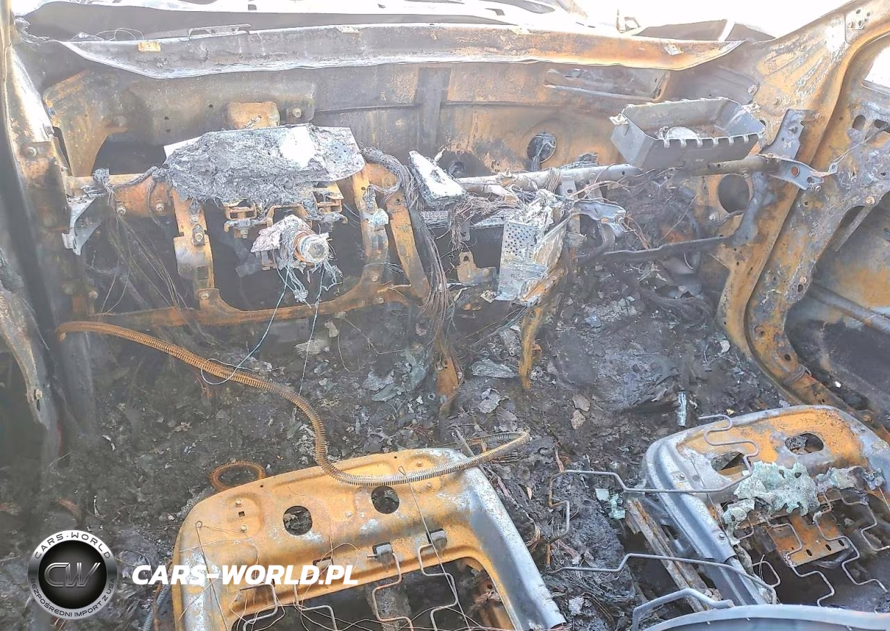 2020 Hyundai Santa Fe Sel VIN:5NMS33AD3LH166813 - 8
