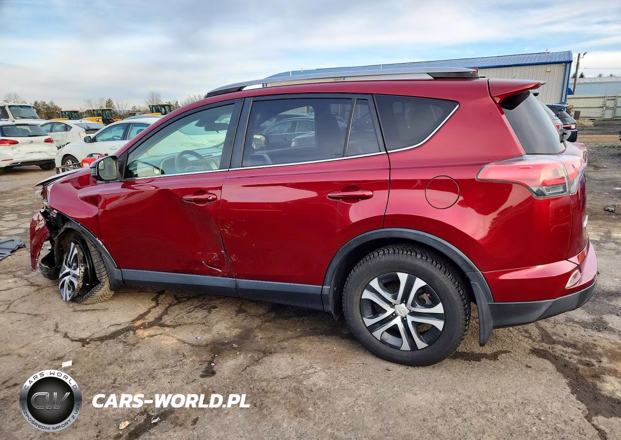 2018 Toyota Rav4 Le VIN:JTMBFREV1JD223951 - 2