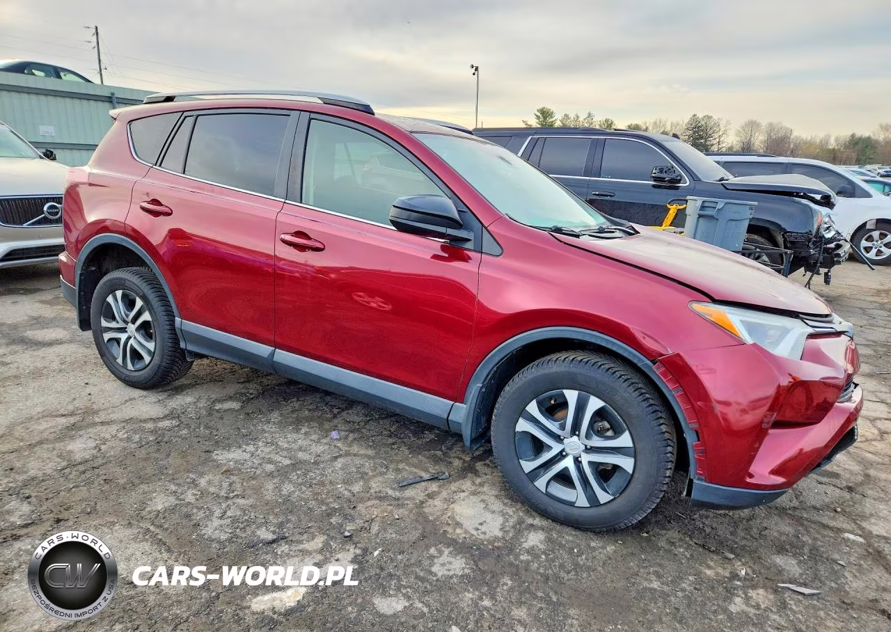 2018 Toyota Rav4 Le VIN:JTMBFREV1JD223951 - 4