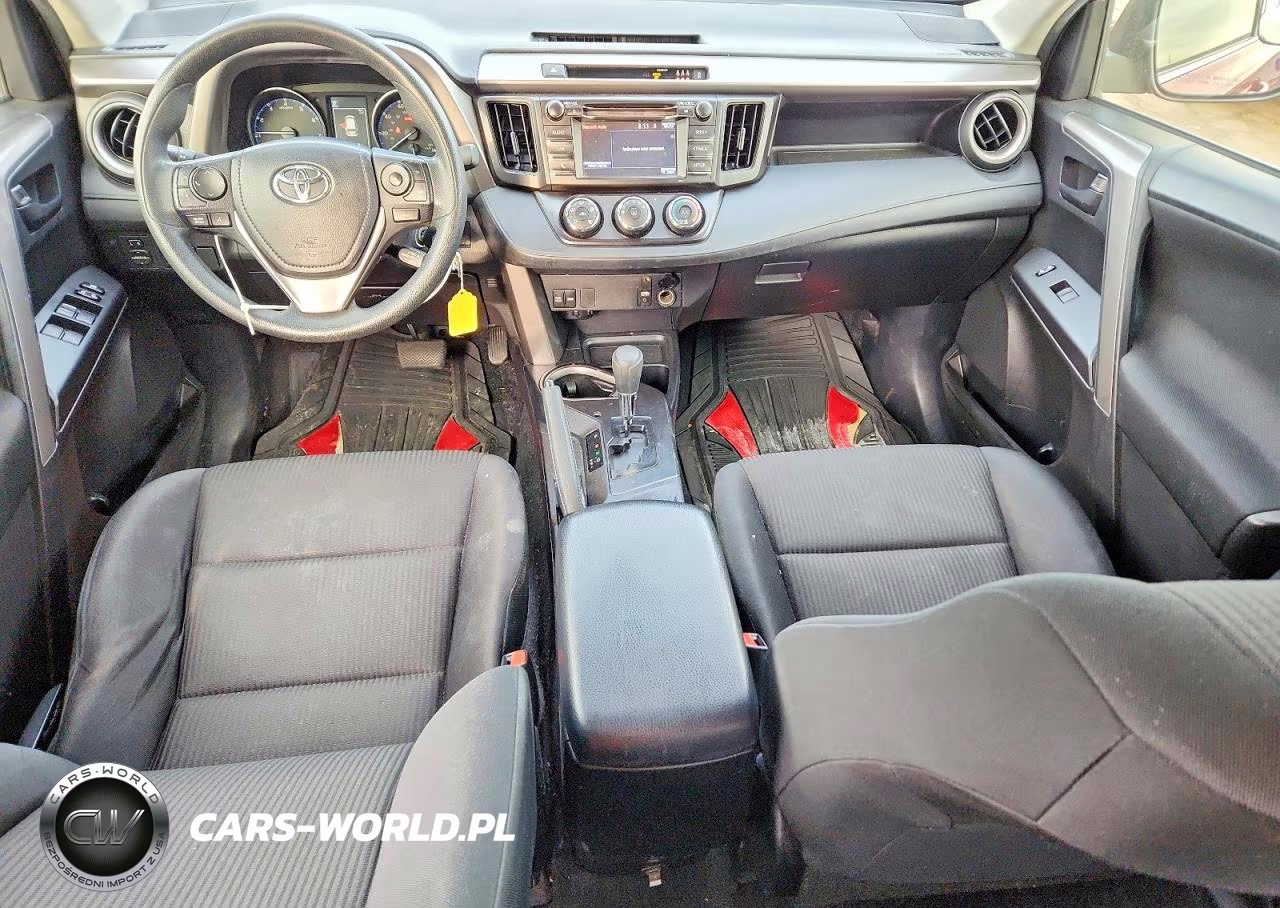 2018 Toyota Rav4 Le VIN:JTMBFREV1JD223951 - 8