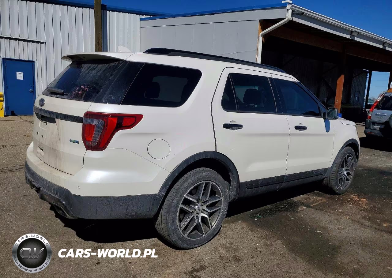 2016 Ford Explorer Sport VIN:1FM5K8GT5GGA85395 - 3