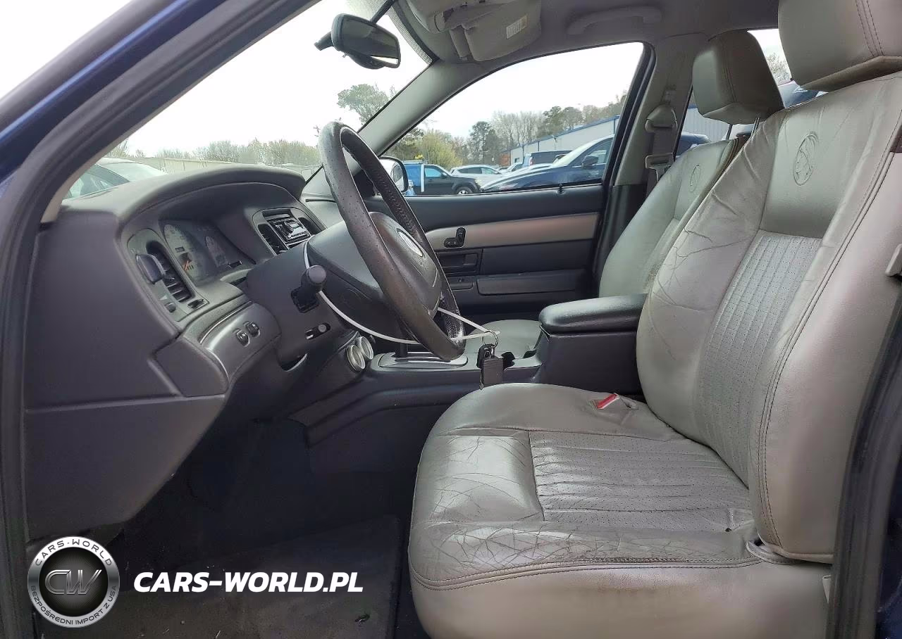 2003 Mercury Marauder VIN:2MEHM75V43X668876 - 7
