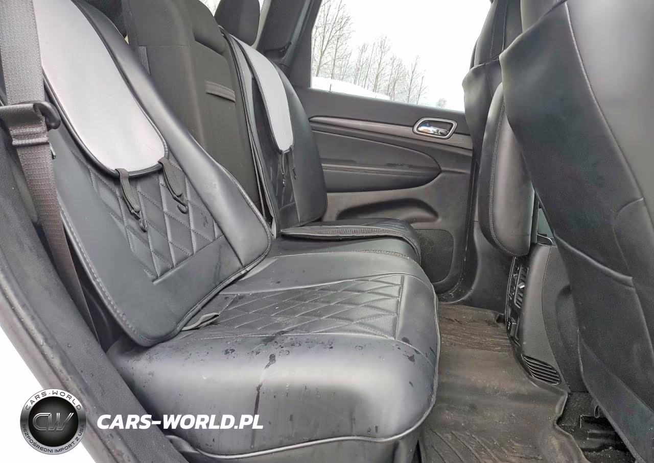 2021 Jeep Grand Cherokee Laredo VIN:1C4RJFAGXMC559482 - 11