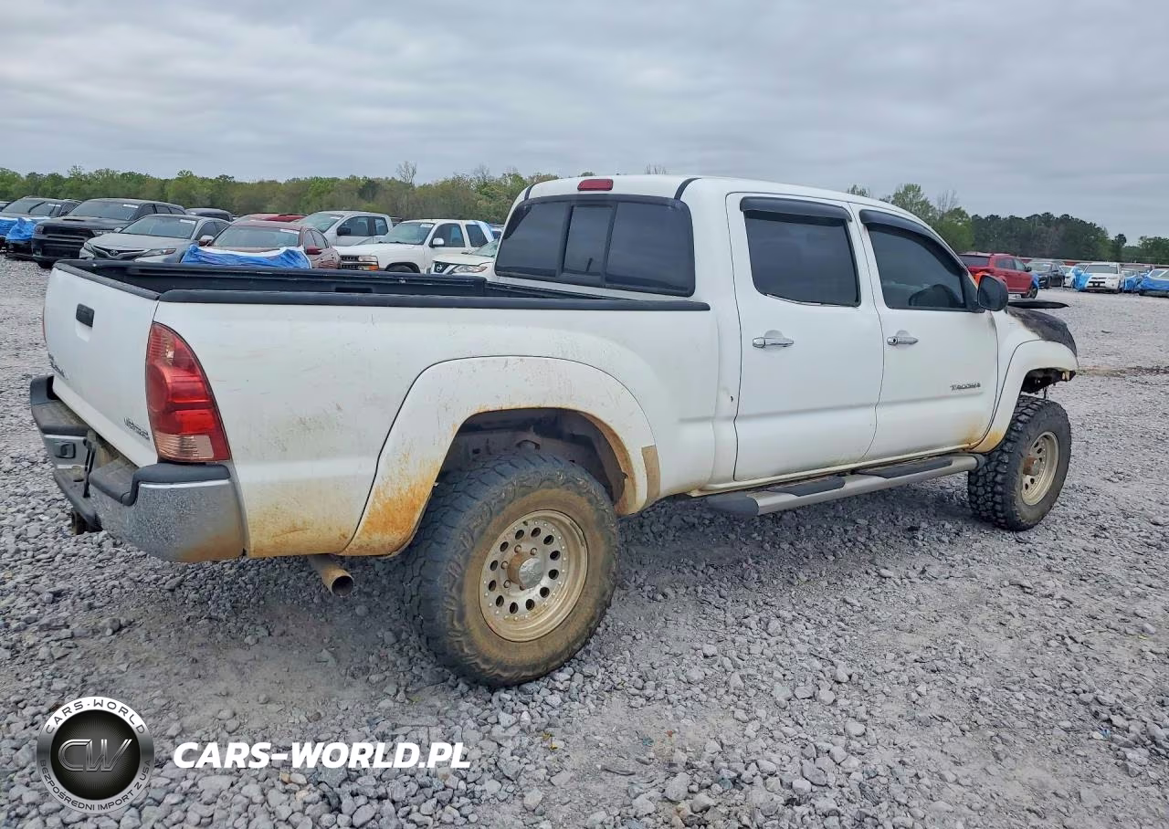 2005 Toyota Tacoma V6 VIN:5TEMU52N15Z006117 - 3