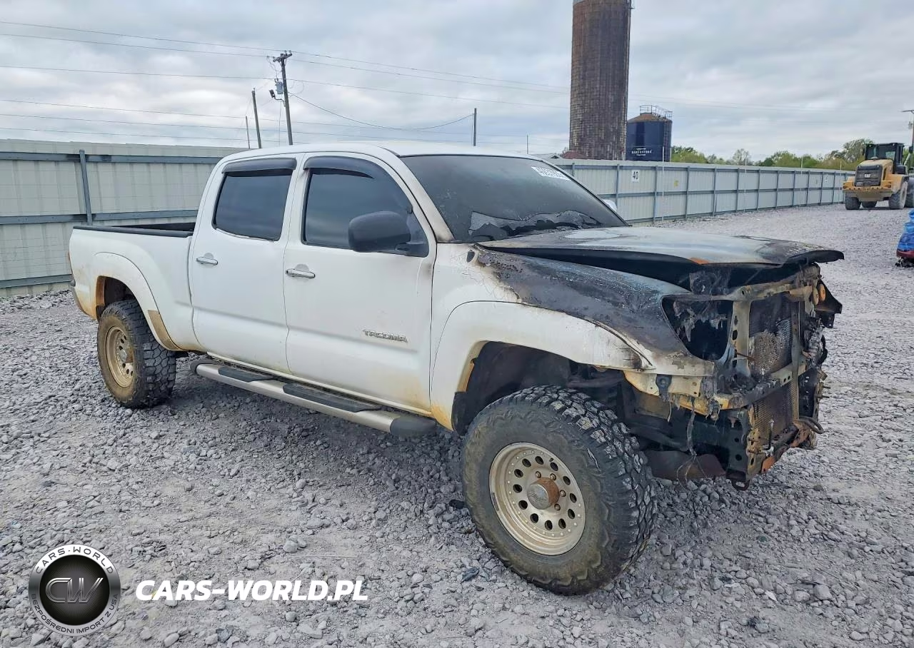 2005 Toyota Tacoma V6 VIN:5TEMU52N15Z006117 - 4