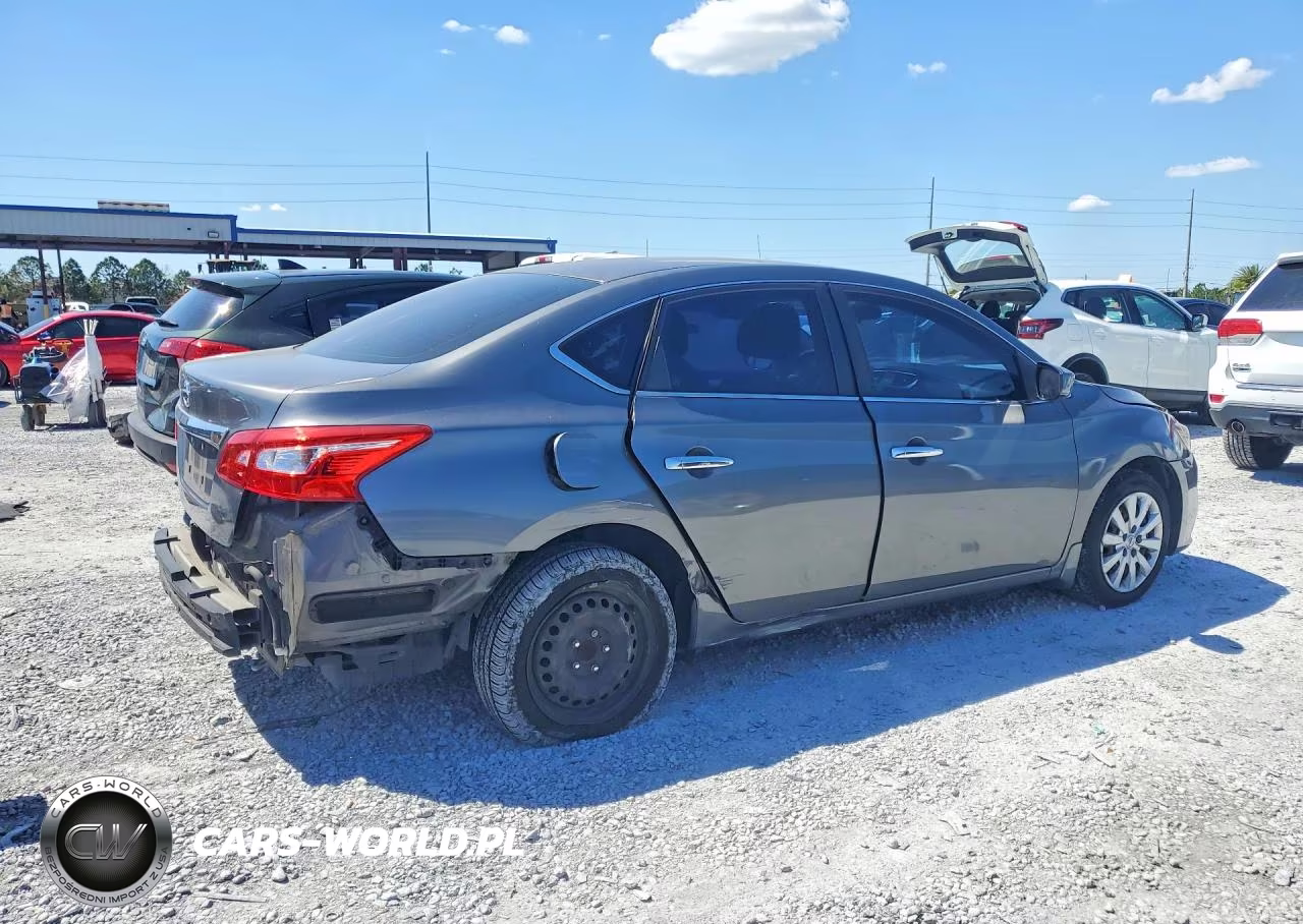 2017 Nissan Sentra S VIN:3N1AB7AP6HY231086 - 3
