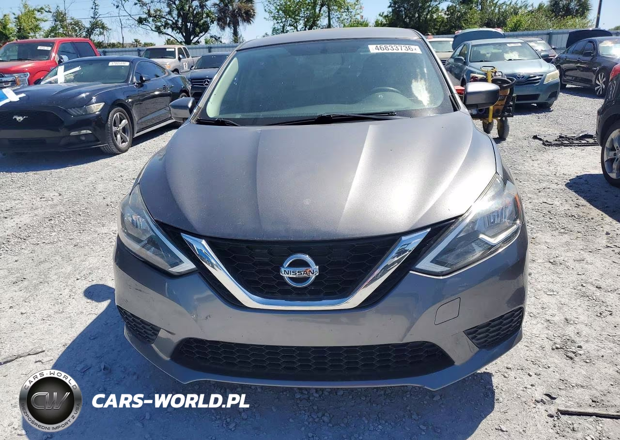 2017 Nissan Sentra S VIN:3N1AB7AP6HY231086 - 5