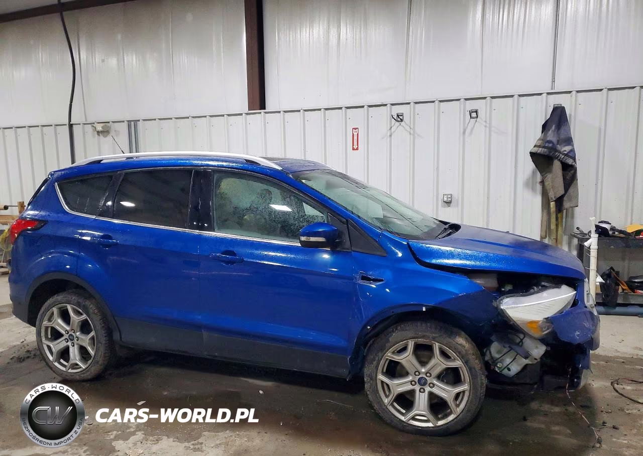 2019 Ford Escape Titanium VIN:1FMCU9J90KUA81785 - 4