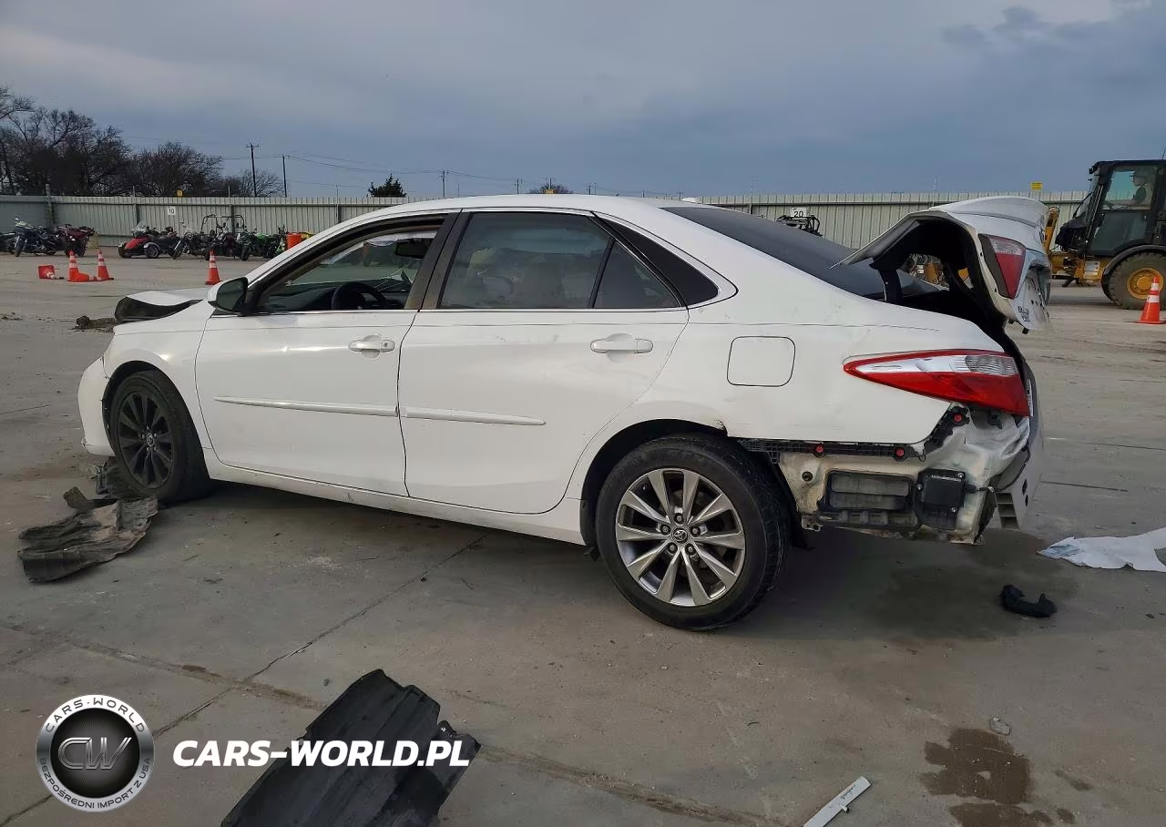 2015 Toyota Camry VIN:4T1BF1FK8FU937214 - 2