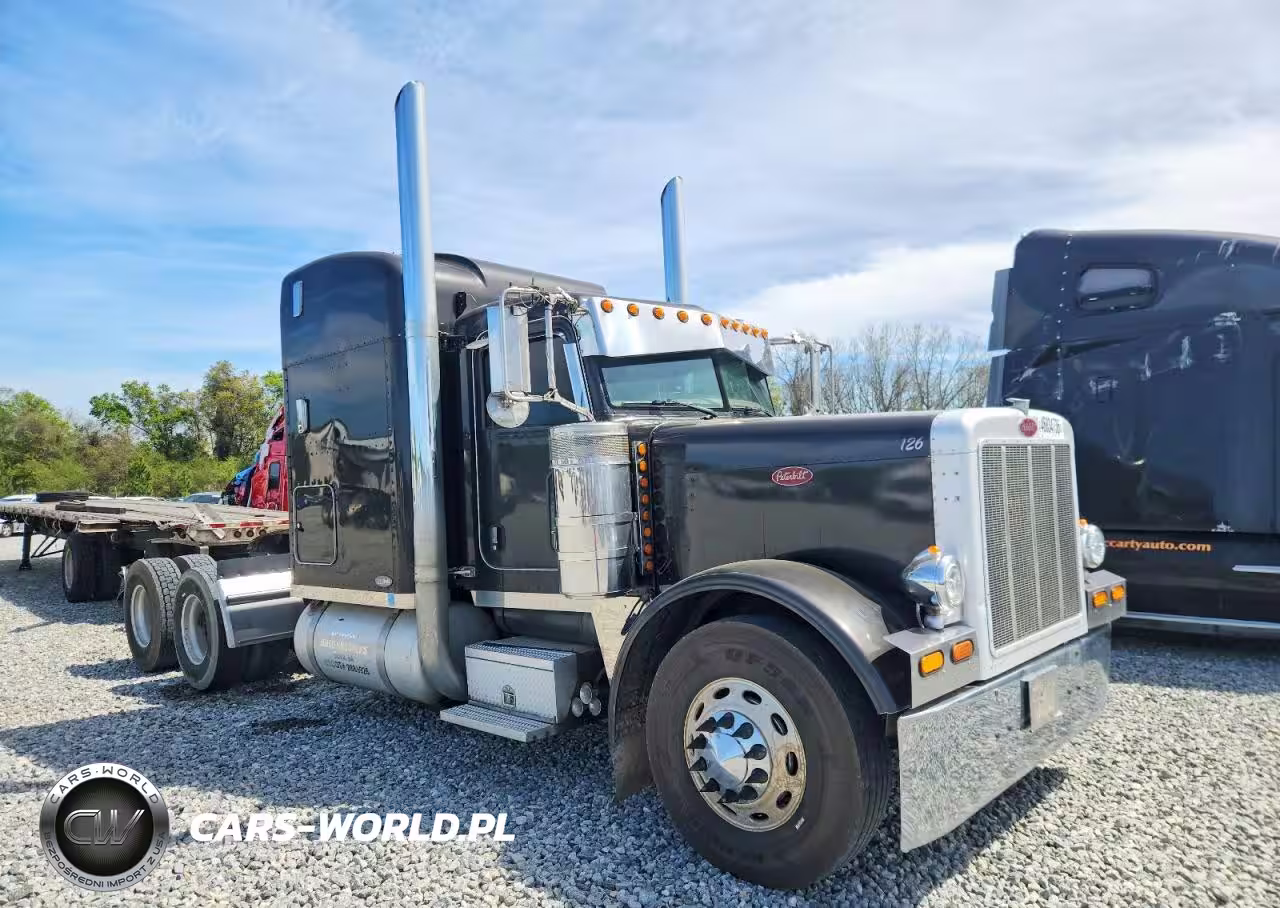 2007 Peterbilt 379 Semi Truck