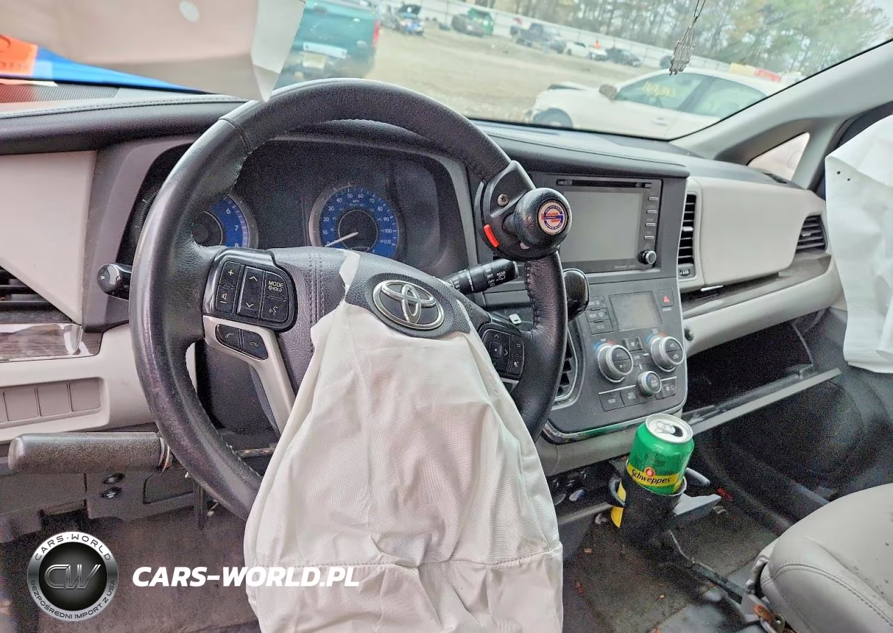 2018 Toyota Sienna Xle 8-Passenger VIN:5TDYZ3DC1JS910401 - 8