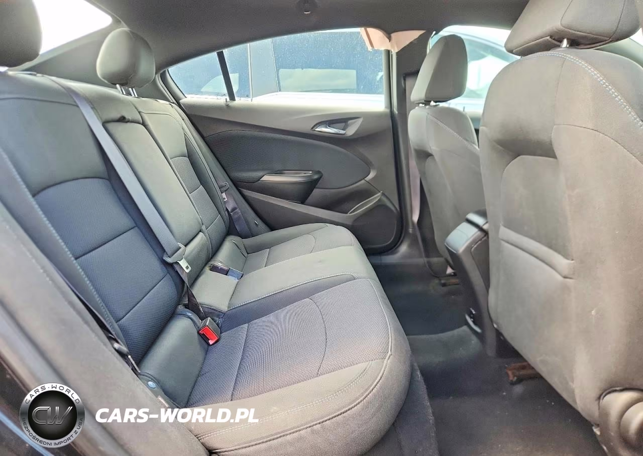 2017 Chevrolet Cruze Lt VIN:1G1BE5SM9H7181375 - 10