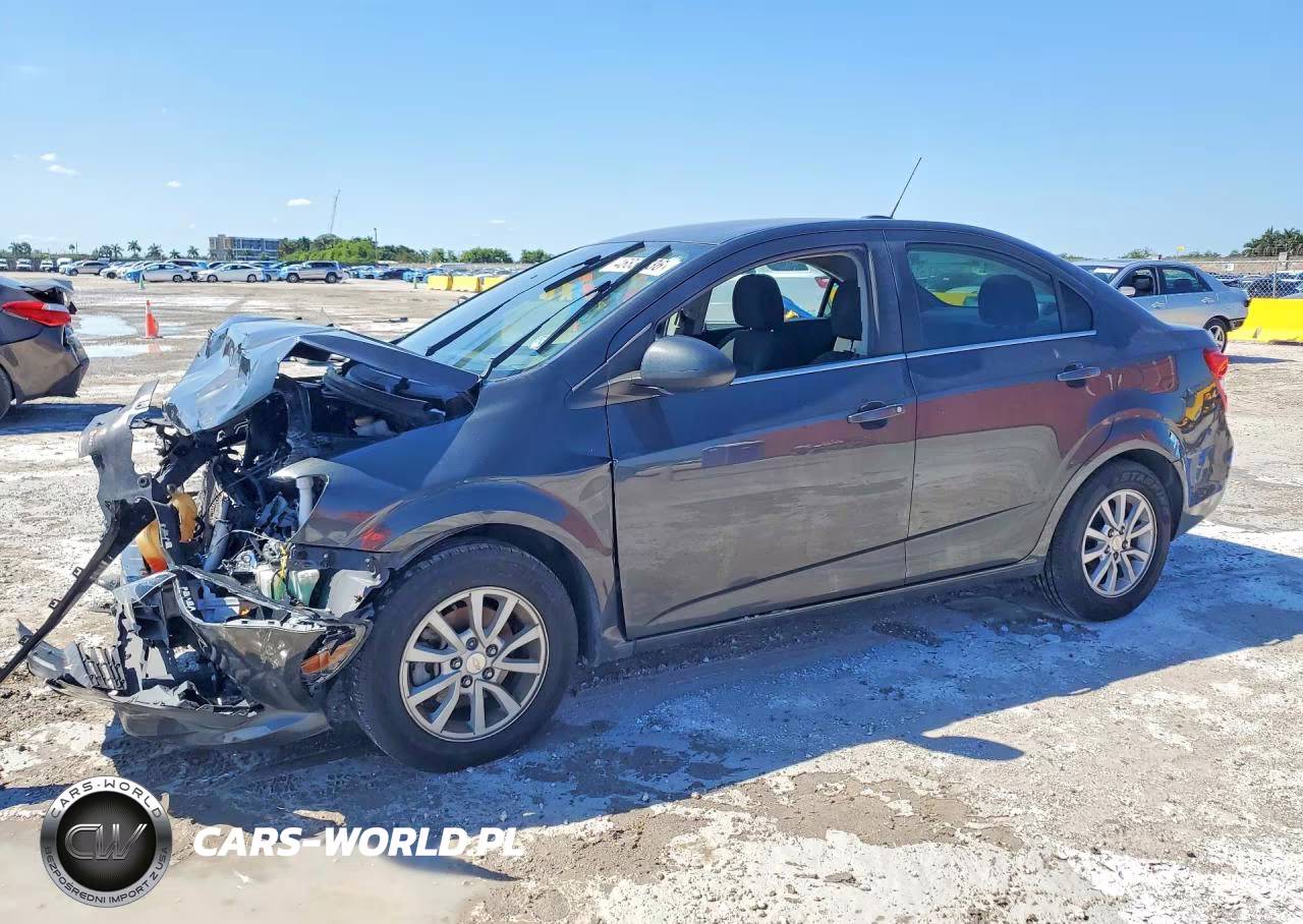 2019 Chevrolet Sonic Lt
