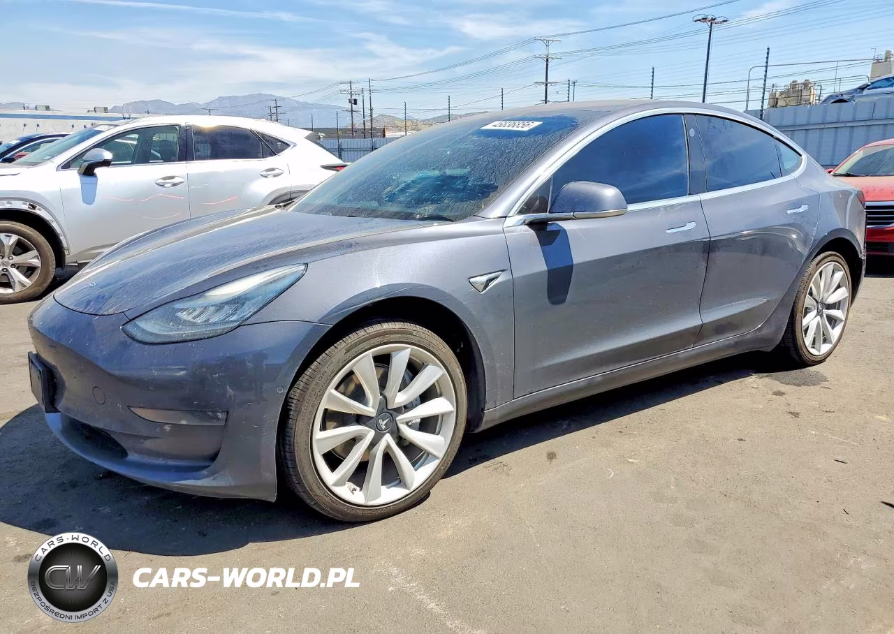 2018 Tesla Model 3