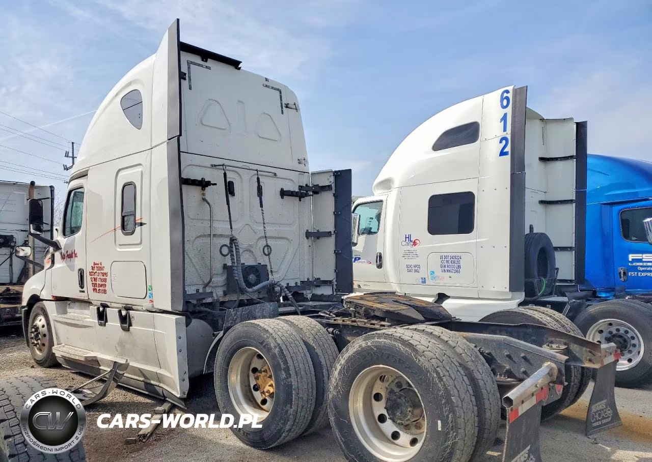 2020 Freigliner Cascadia 126 VIN:3AKJHHDR3LSLK1583 - 3
