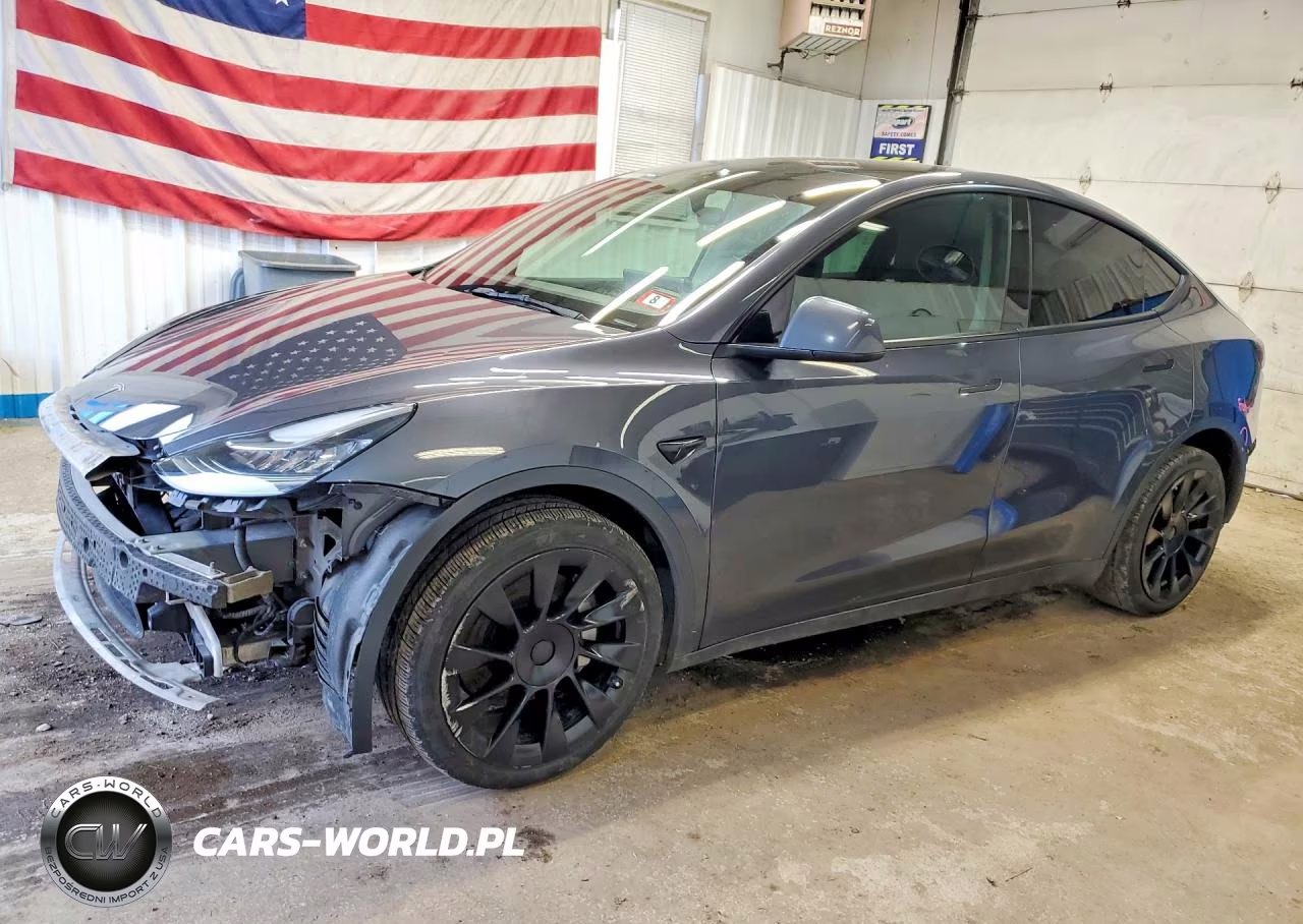 2022 Tesla Model Y – zdjęcie 1 z 13
