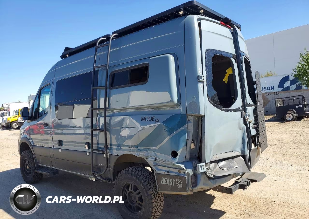 2022 Mercedes Sprinter VIN:W1W4EBVYXNT100050 - 3