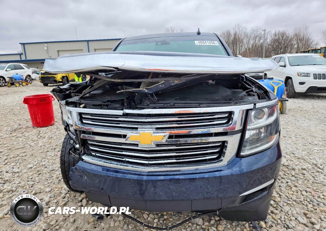 2017 Chevrolet Tahoe C1500 Premier VIN:1GNSCCKC0HR219922 - 5