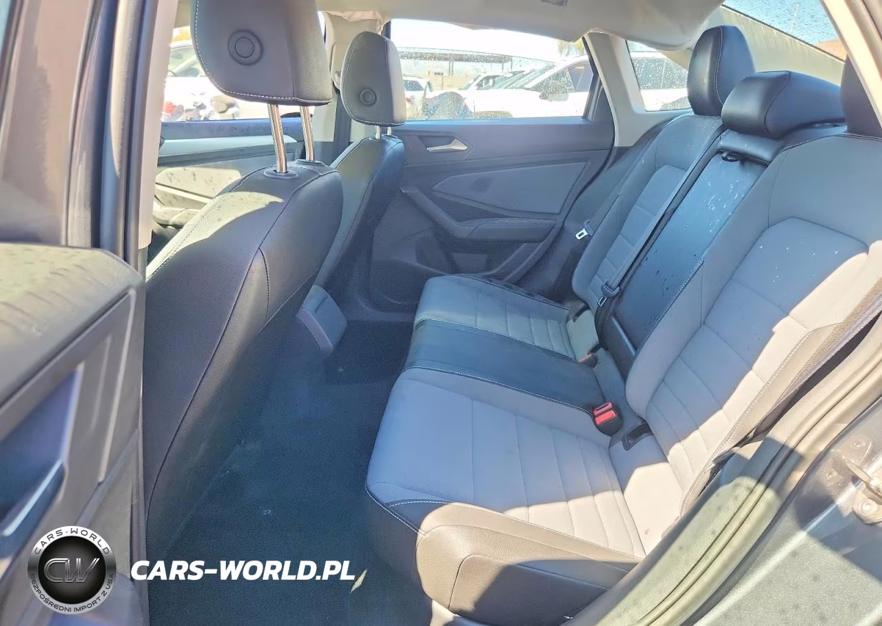 2025 Volkswagen Jetta Se VIN:3VW7X7BU4SM072285 - 10