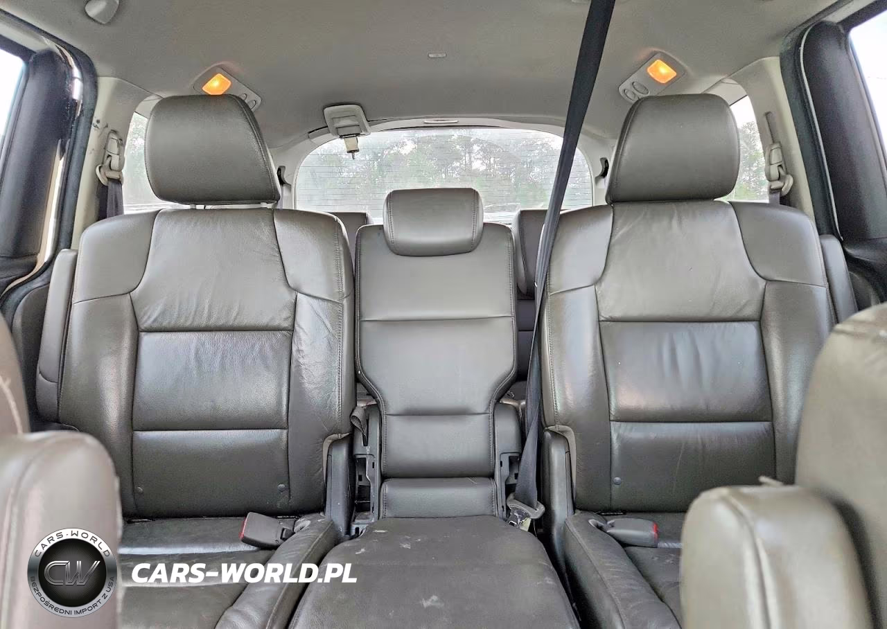 2012 Honda Odyssey Touring VIN:5FNRL5H99CB064736 - 10