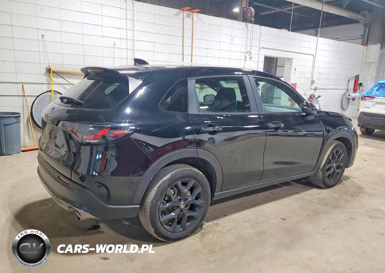 2025 Honda Hr-V Sport VIN:3CZRZ2H56SM745726 - 3