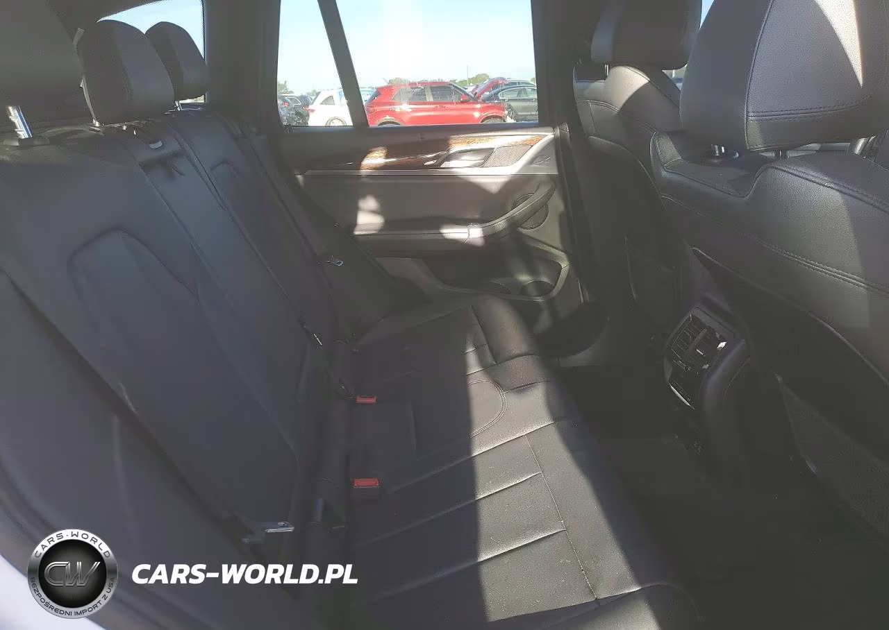 2020 BMW X3 xDrive30I VIN:5UXTY5C04L9B04426 - 11